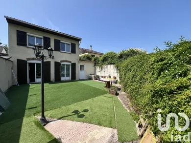 Traditional house at Saint-Brice-sous-Forêt (95350)