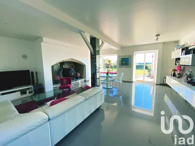 Mansion in Rampillon (77370)