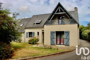 House at Saint-Molf (44350)