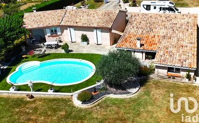 Detached house in Angeville (82210)