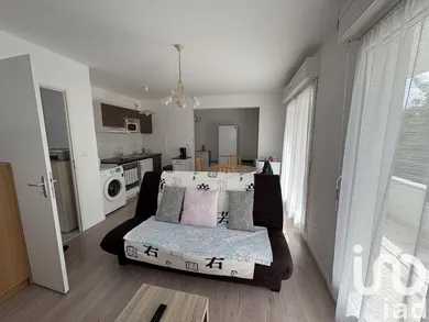 Apartment in Bruay-la-Buissière (62700)