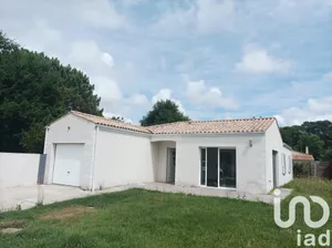 House at LA TREMBLADE (17390)