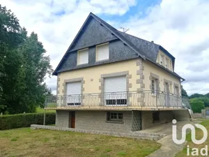 House at Mayenne (53100)