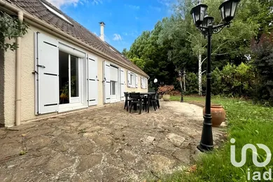 House in Villecresnes (94440)