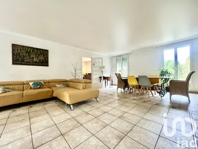 Maison à Villecresnes (94440)