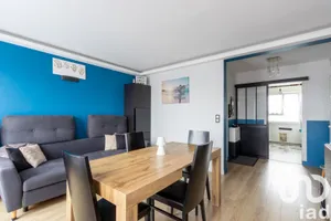 Apartment at Bezons (95870)