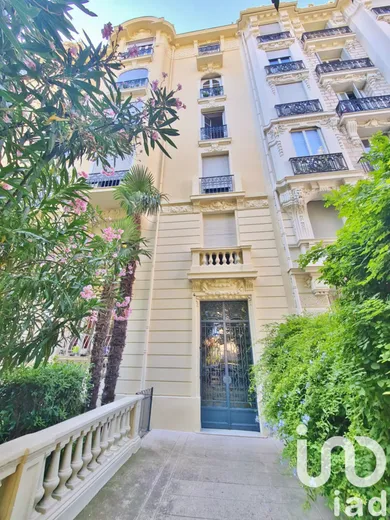 Apartment in Nice (06000)