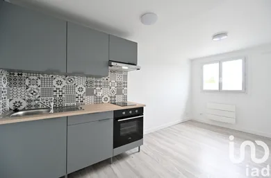 Apartment at Mareuil-lès-Meaux (77100)