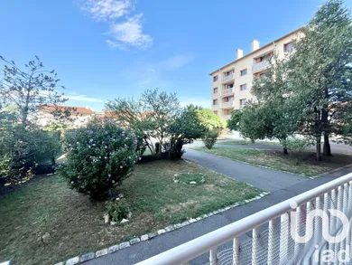 Appartement à Villeurbanne (69100)