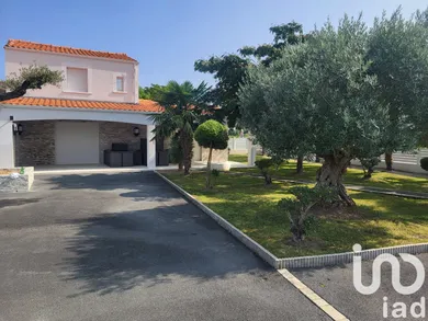 House at Saint-Julien-de-Concelles (44450)