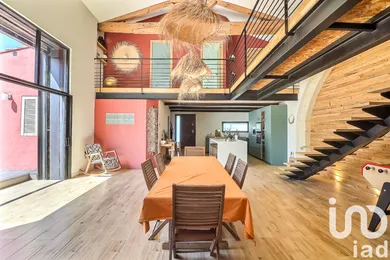 Architectural house in Caveirac (30820)