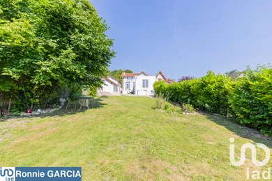 House in Vert-le-Petit (91710)