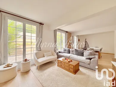 Maison traditionnelle à Savigny-sur-Orge (91600)