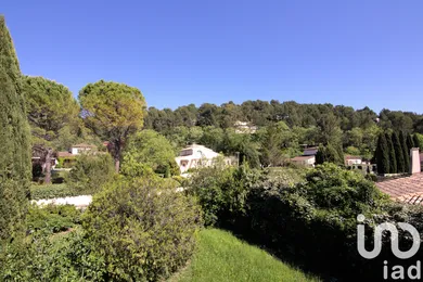 Architectural house in Saint-Clément-de-Rivière (34980)
