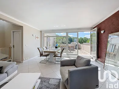 Duplex at Épernay (51200)