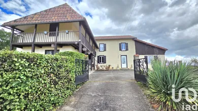 Village house at Monlezun (32230)