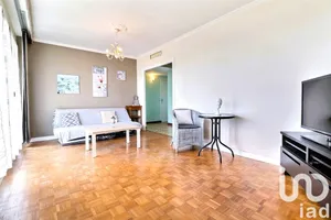 Apartment at Neuilly-sur-Marne (93330)
