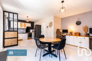 Townhouse in Firminy (42700)