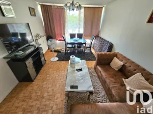 Apartment at Aubervilliers (93300)