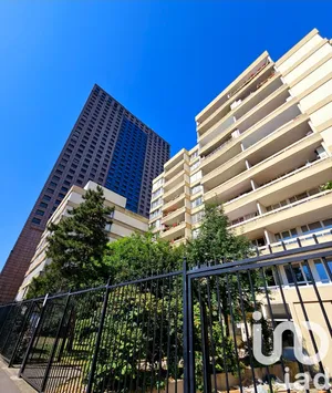 Apartment at Aubervilliers (93300)