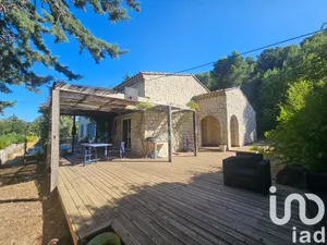 Maison de campagne à Gigondas (84190)