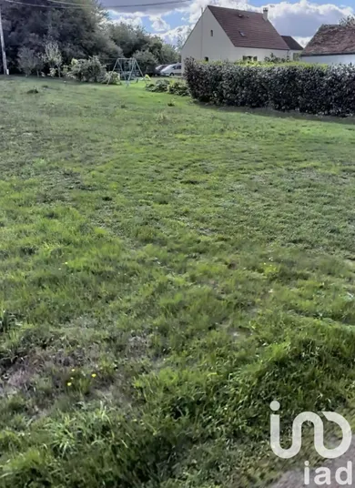 Building plot at Chevannes (45210)