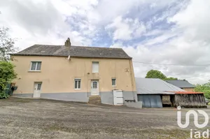 Farm at Laubrières (53540)