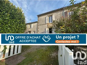 Maison de village à Mervent (85200)