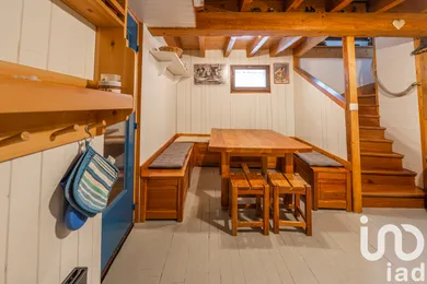 Apartment at Oz (38114)