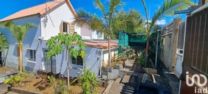 House at Saint-Louis (97450)