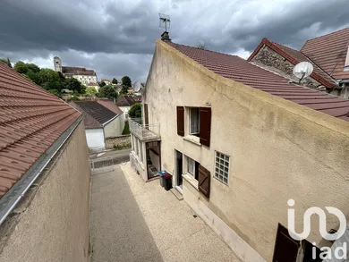 Maison de village à Châtel-Censoir (89660)