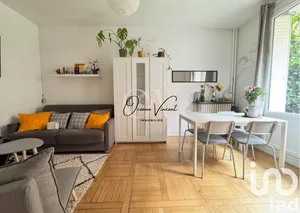 Apartment at Paris (75017)