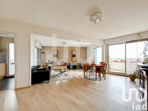 Apartment at Nîmes (30900)