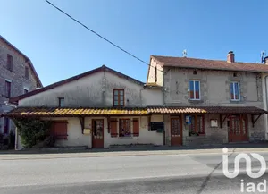 Maison de village à Saint-Amand-Jartoudeix (23400)