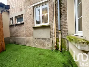 Apartment at Reims (51100)