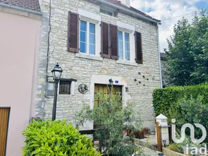 Maison de ville à Arcy-sur-Cure (89270)
