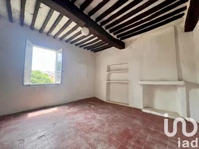 Village house at Villes-sur-Auzon (84570)