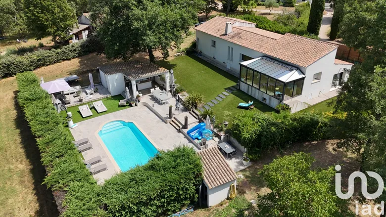 Maison 5 pièces 150 m² · à Bagnols-en-Forêt · 149,6 m² · 777 000 €