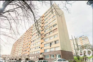 Appartement à AVON (77210)