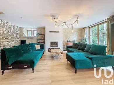 Maison à Bazouges-la-Pérouse (35560)