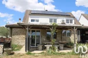 Pavillon à Saint-Clair-de-la-Tour (38110)