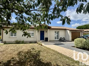 House at Ambarès-et-Lagrave (33440)