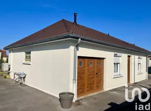 House at Saint-Clément (89100)