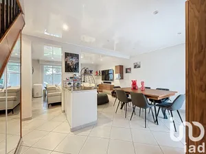 House at Pontault-Combault (77340)