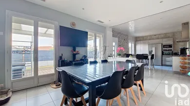 House in Ambarès-et-Lagrave (33440)