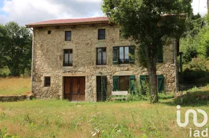 House at Saint-Germain-l'Herm (63630)