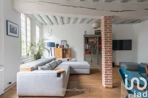 Townhouse at Mantes-la-Jolie (78200)