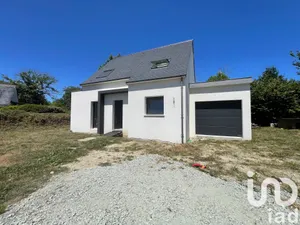 Maison à Pleuven (29170)