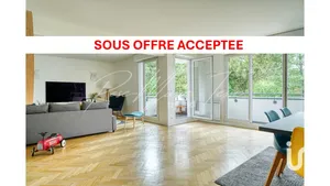 Apartment at Vaucresson (92420)