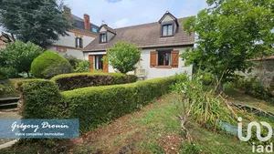 Maison traditionnelle à Le Malesherbois (45330)